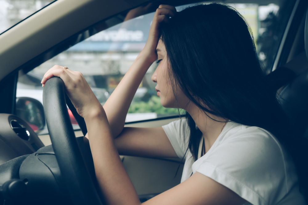 You are currently viewing How Dangerous is Drowsy Driving in the Trucking Industry?