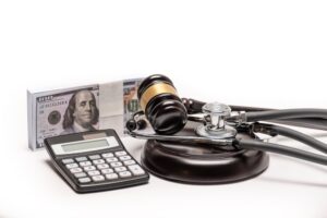 Read more about the article How Do I Prepare for a Medical Malpractice Lawsuit?