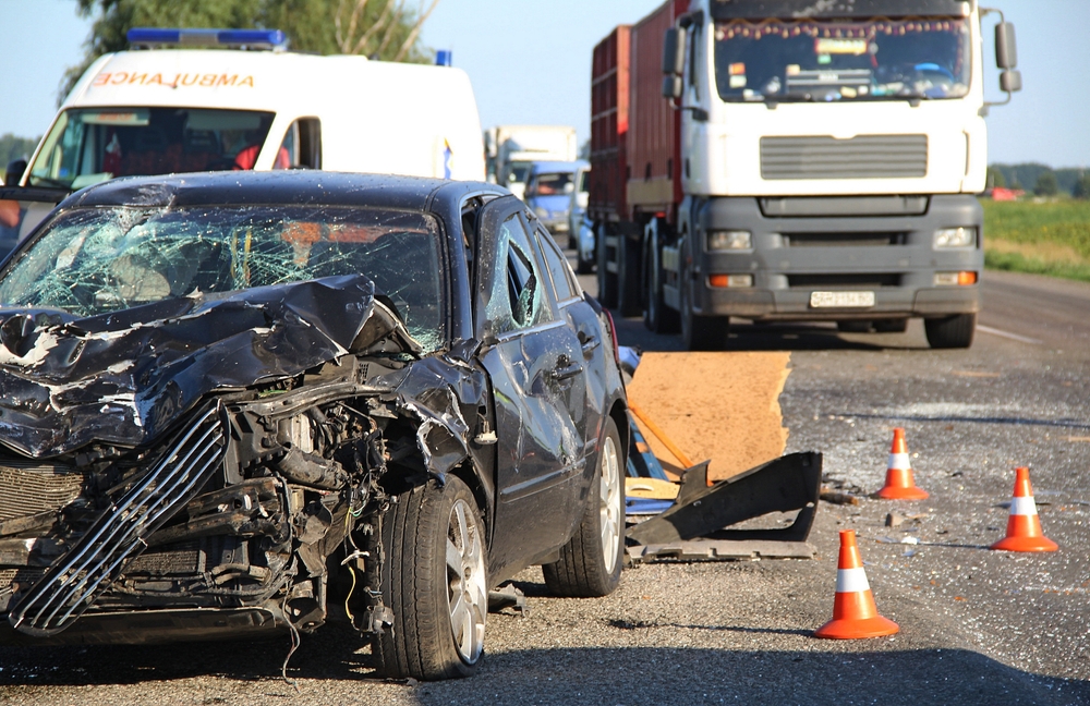 You are currently viewing The Differences Between Car and Trucking Accidents