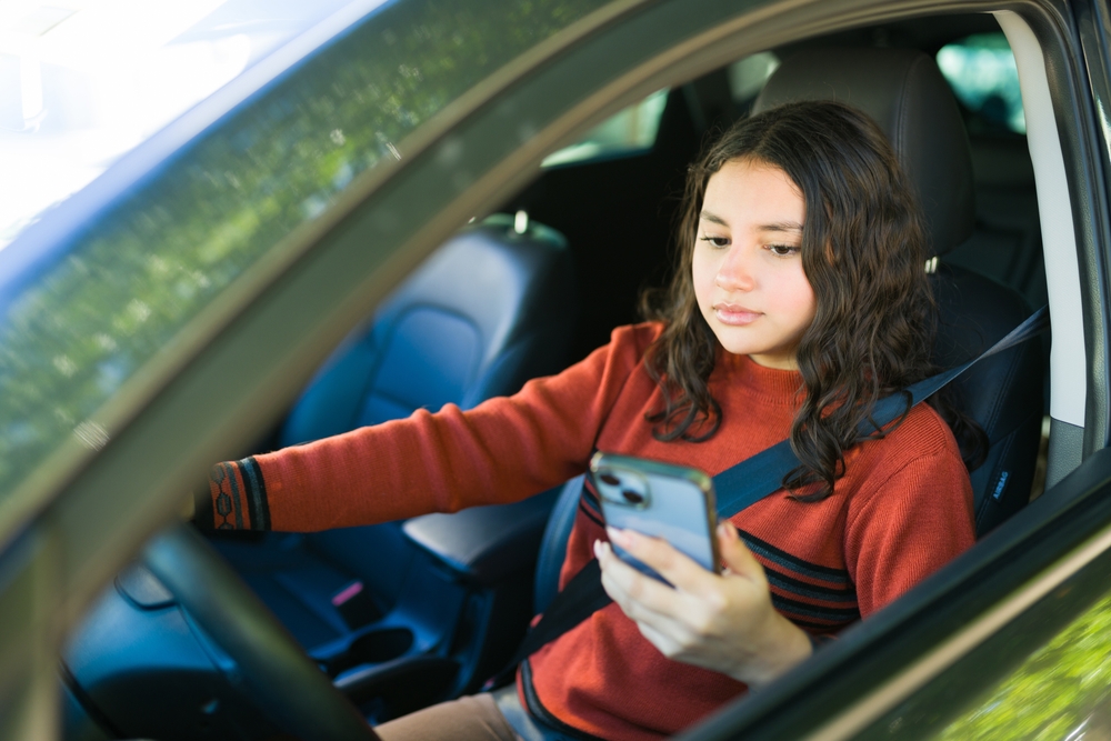 You are currently viewing Viral Video On Teen Texting Showcases Dangers Of Distracted Driving