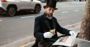 Read more about the article Ohio Auto Accidents News: More Ohio Cities Banning Texting While Driving