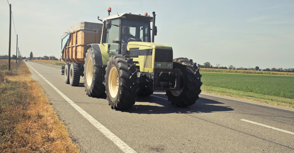 You are currently viewing Ohio Tractor Trailer Accident News: How To Avoid And Increase In Tractor Trailer Accidents