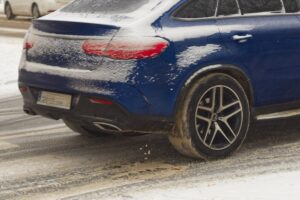 Read more about the article Ohioans Face Icy Roads And Ohio Car Accidents As More Snow And Frigid Temperatures Continues