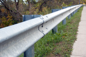 Read more about the article Guardrail Lawsuit News: America’s Guardrail Safety Scare Goes International